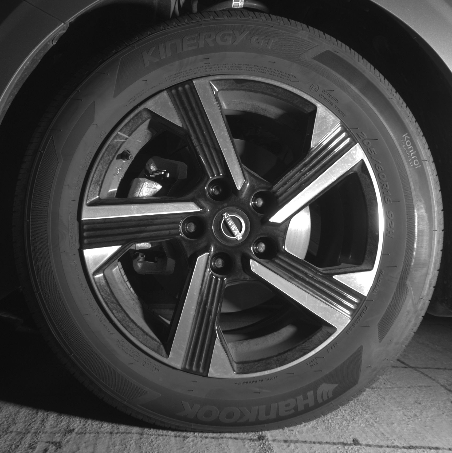 Thumbnail: 2025 Nissan Sentra - 9