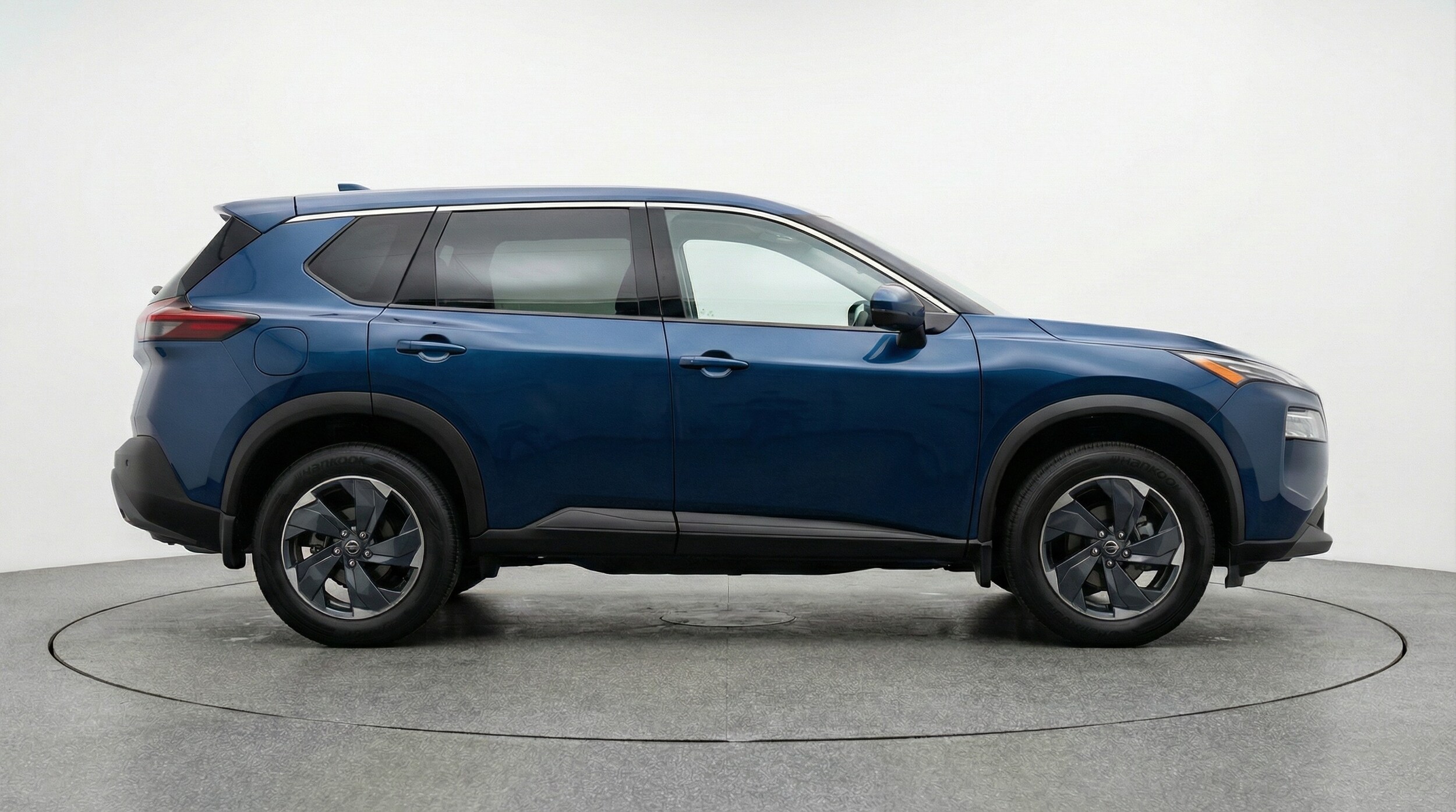 Thumbnail: 2025 Nissan Rogue - 8