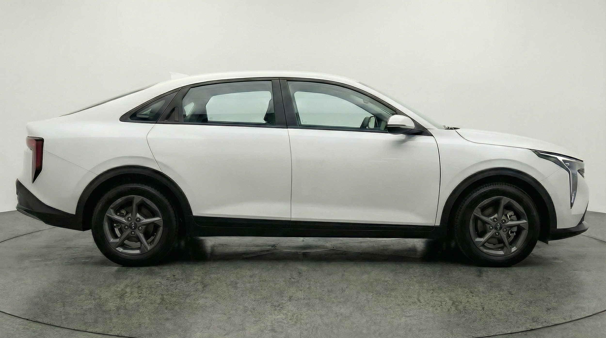Thumbnail: 2025 Kia K4 - 8
