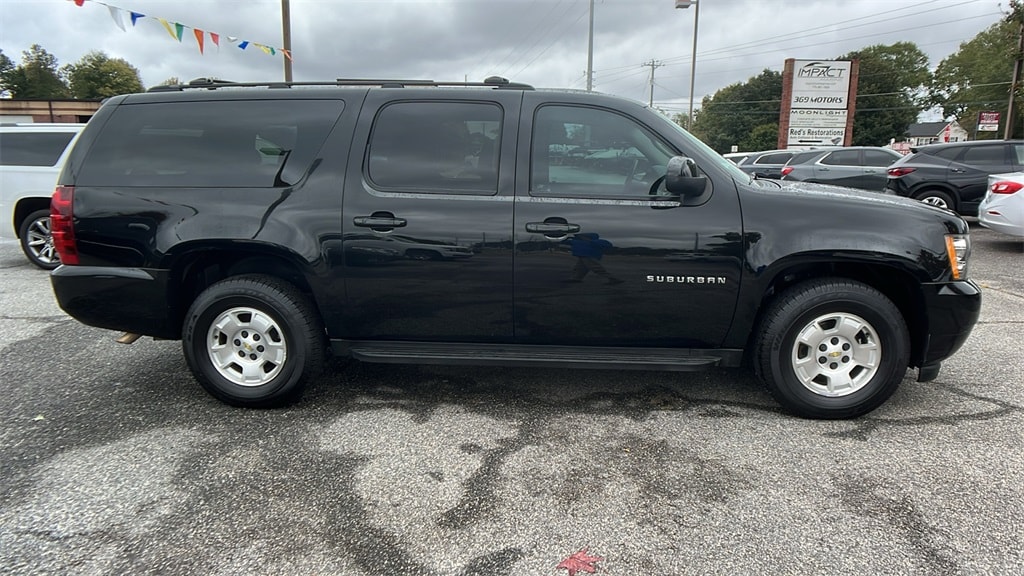 Used 2014 Chevrolet Suburban 1500 LS SUV
