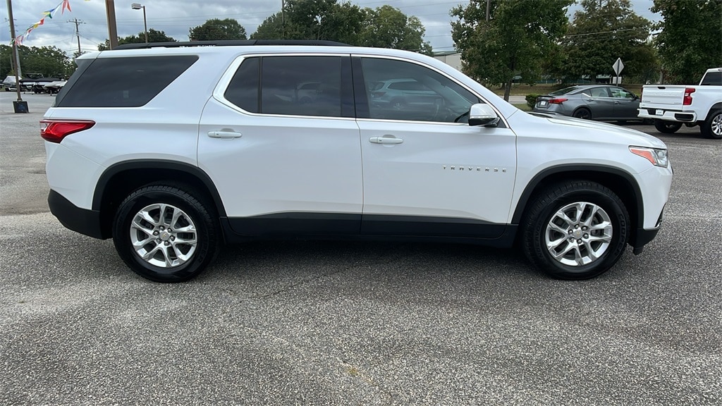 Used 2019 Chevrolet Traverse LT Cloth w/1LT SUV