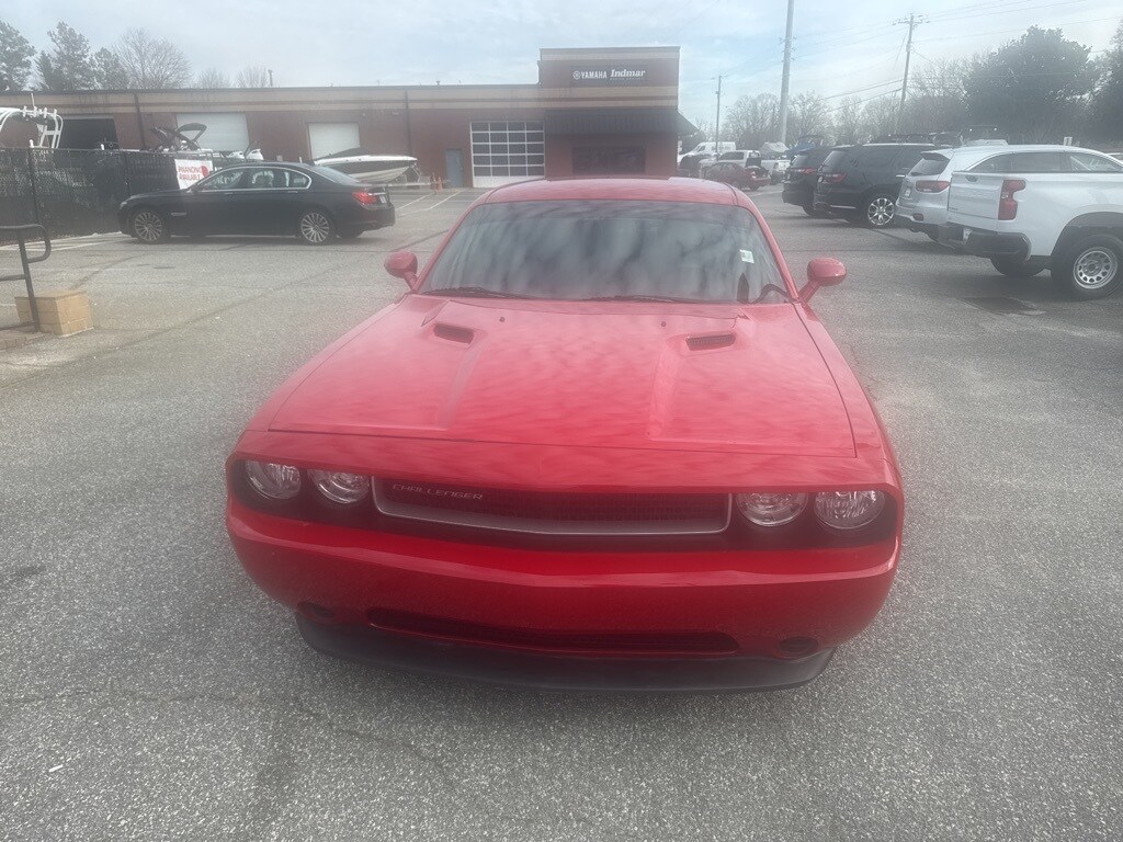 Used 2012 Dodge Challenger SXT Coupe