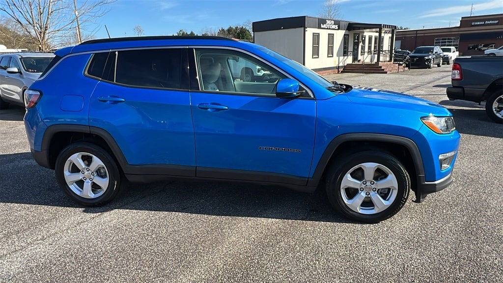 Used 2019 Jeep Compass Latitude FWD SUV