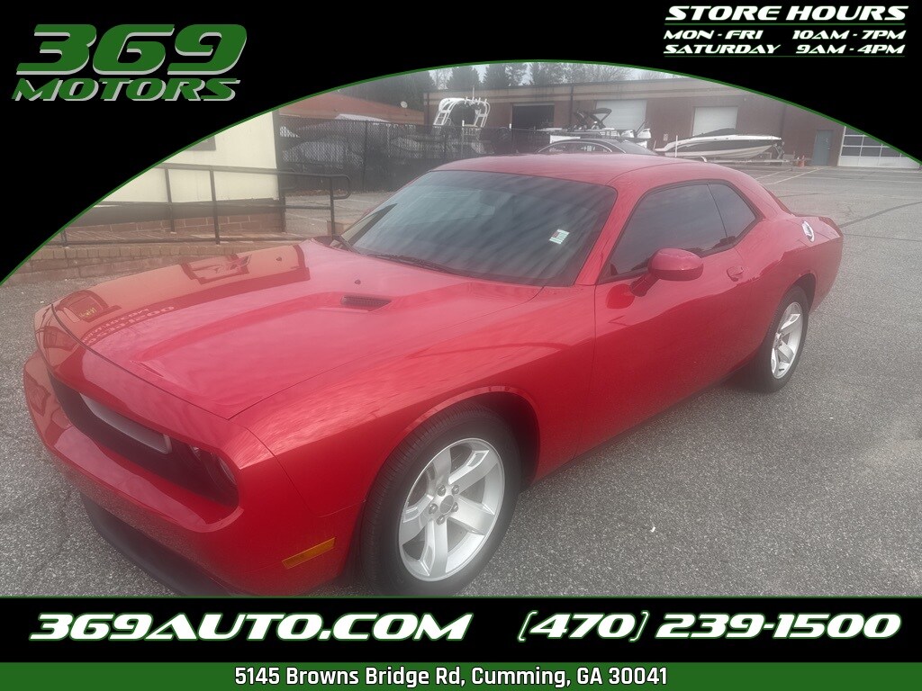 Used 2012 Dodge Challenger SXT Coupe