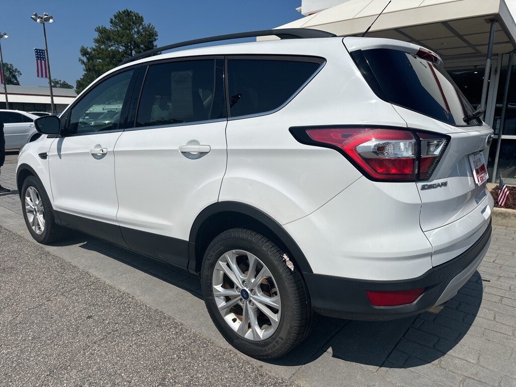 2018 Ford Escape SE photo 4
