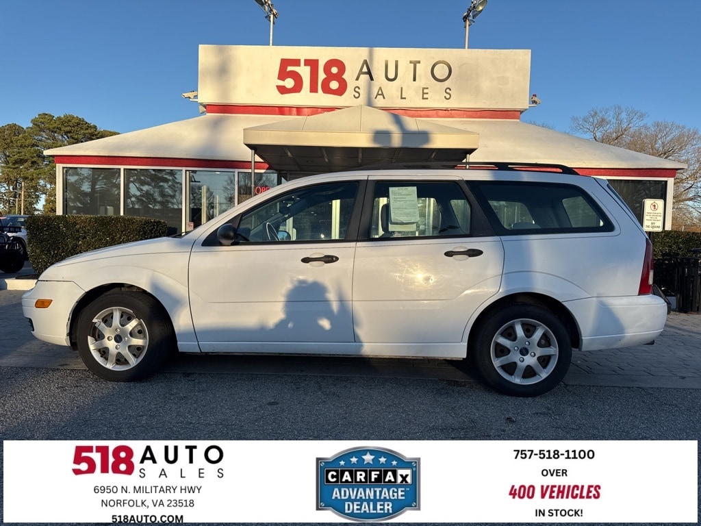 2005 Ford Focus ZXW SE's photo