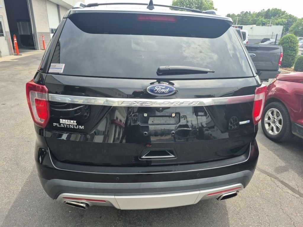 Used 2017 Ford Explorer Platinum SUV