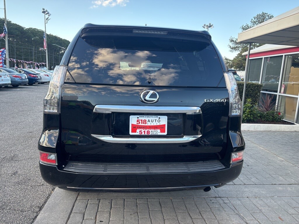 2020 Lexus GX 460 photo 2