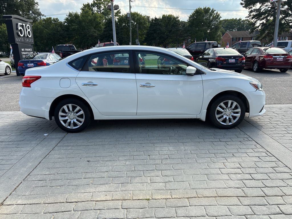 2017 Nissan Sentra SV - Photo 6