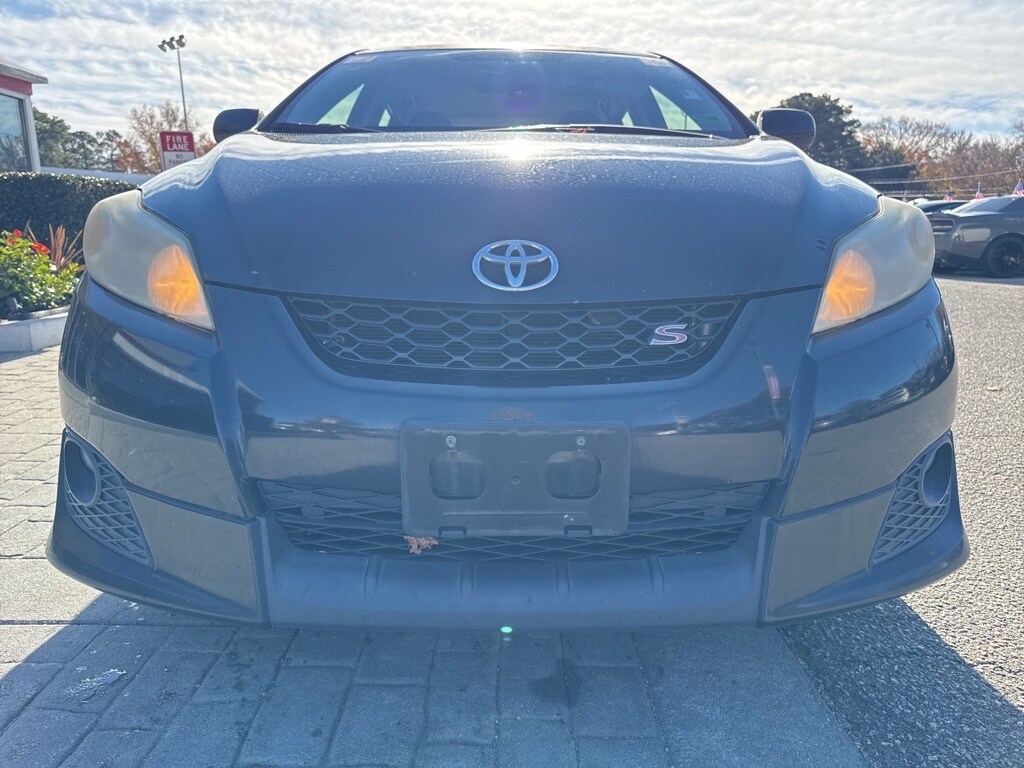 2010 Toyota Corolla Matrix L 4WD photo 3