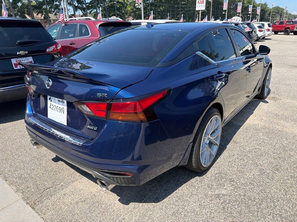 Used 2021 Nissan Altima 2.5 SR Sedan