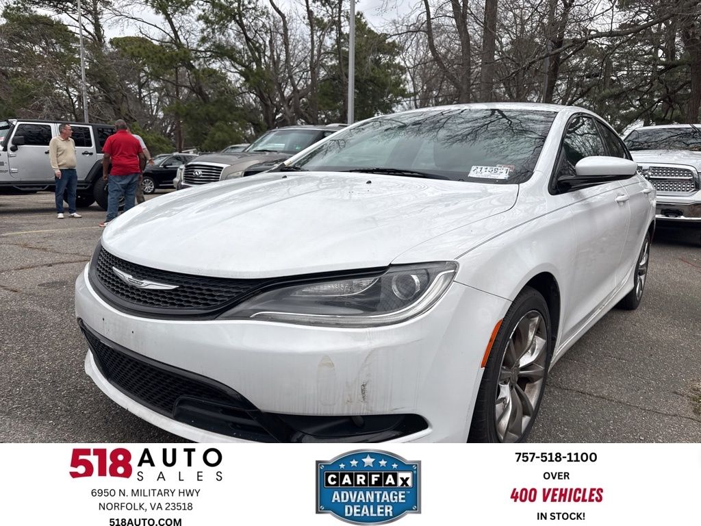 2015 Chrysler 200 S