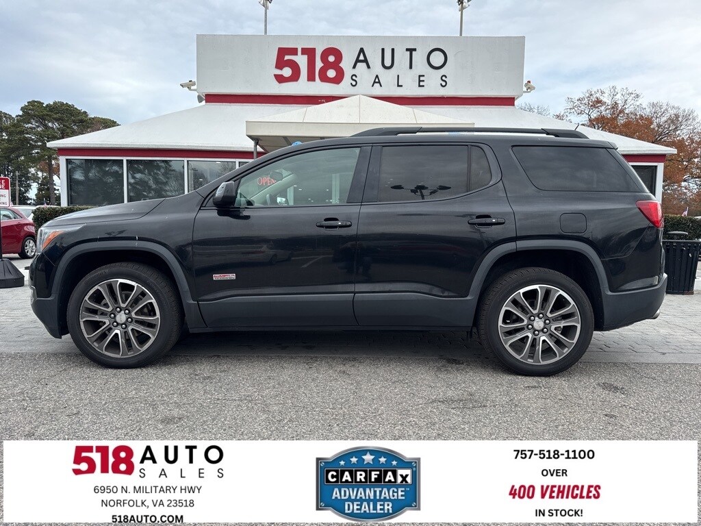 2017 GMC Acadia SLT-1's photo