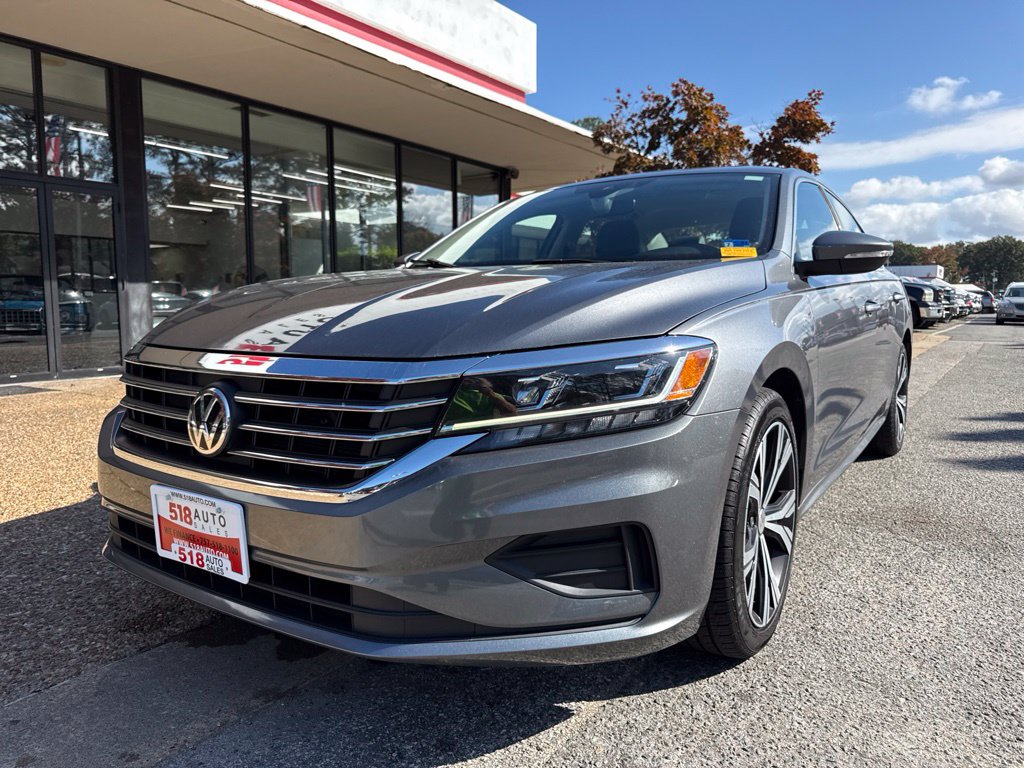 Used 2021 Volkswagen Passat 2.0T SE Sedan