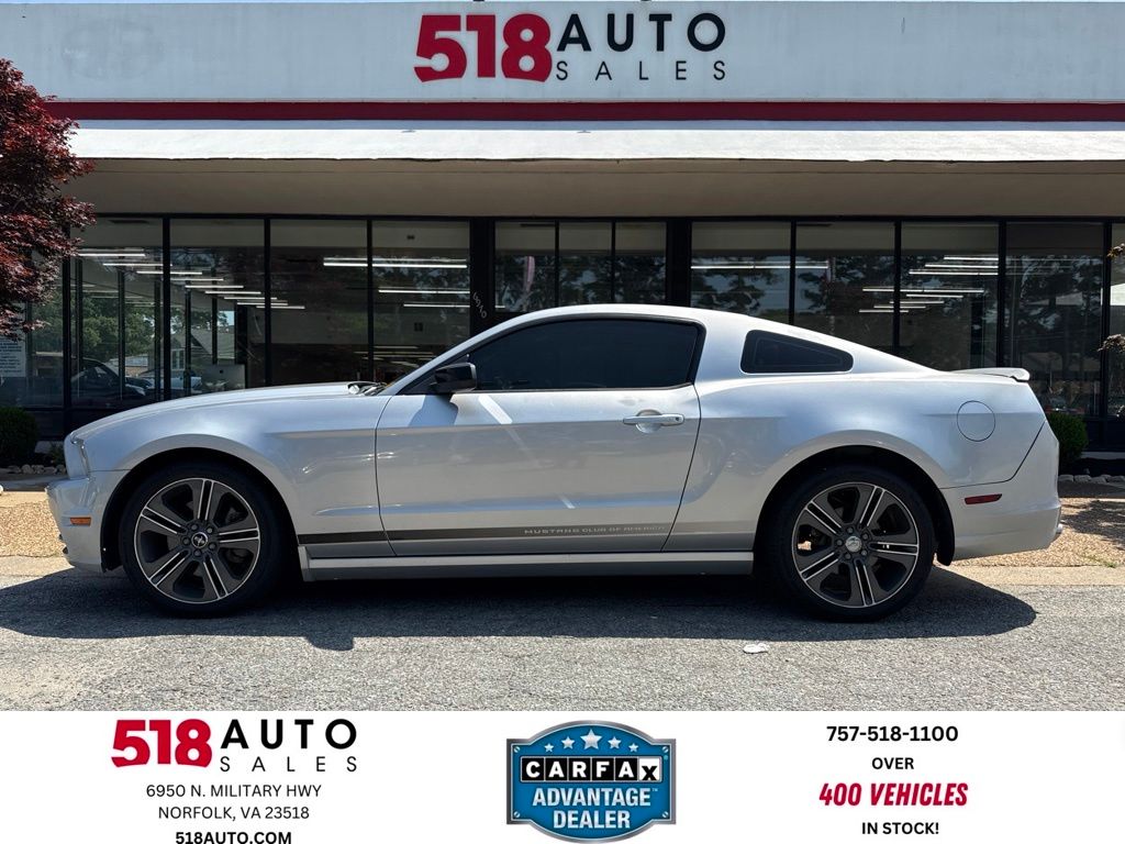 2013 Ford Mustang V6's photo