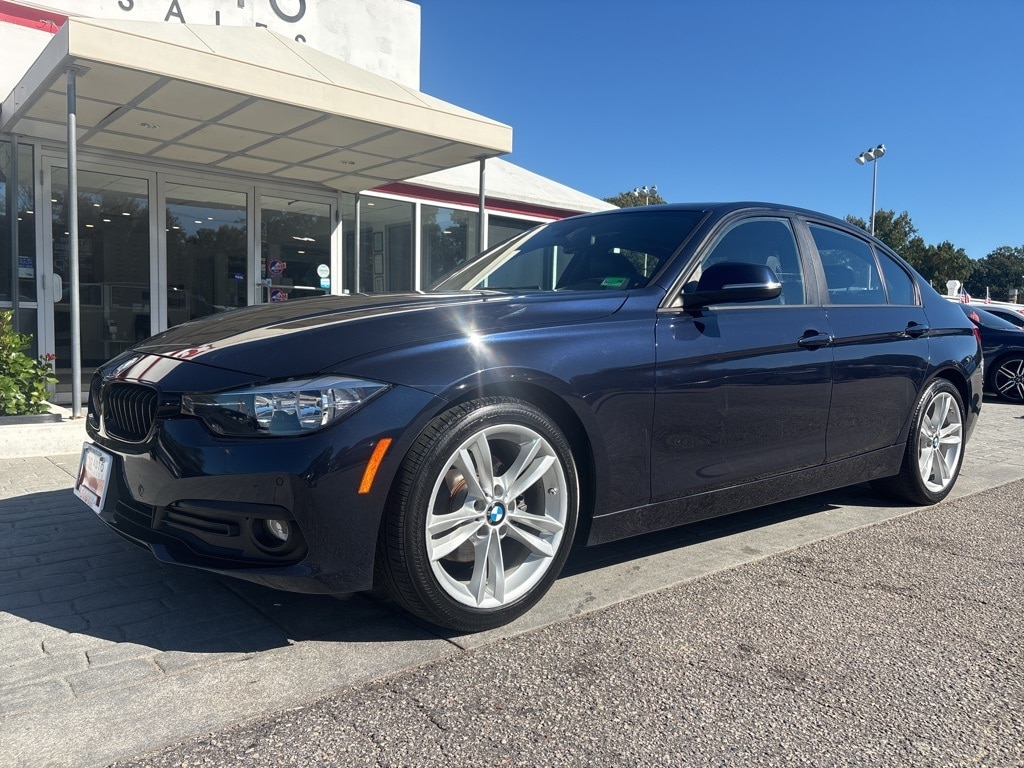 Used 2016 BMW 320i Sedan