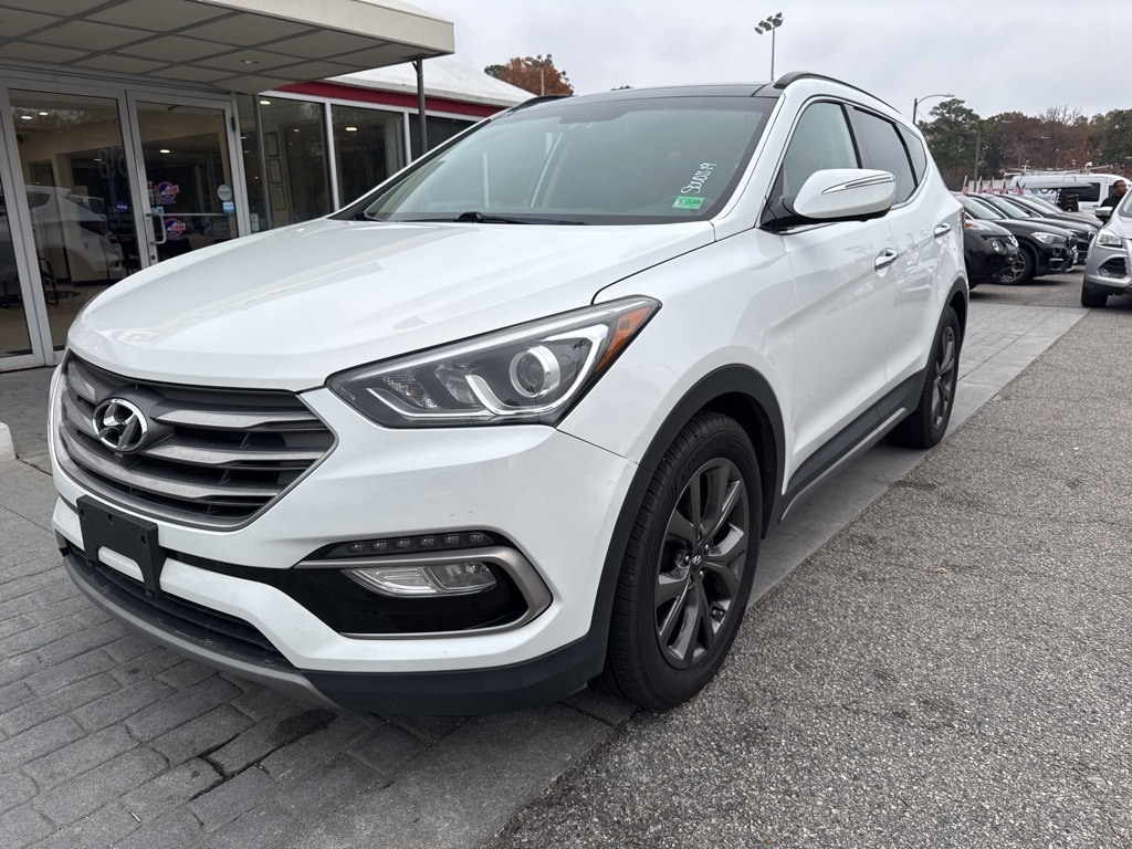 Used 2017 Hyundai Santa Fe Sport 2.0L Turbo Ultimate SUV
