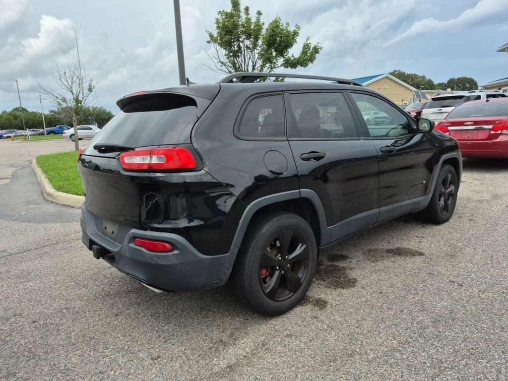 Used 2017 Jeep Cherokee Sport 4x4 SUV