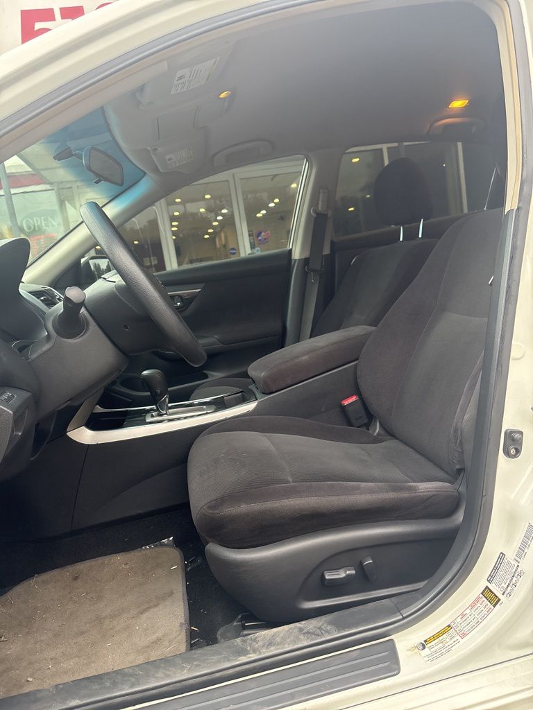 2013 Nissan Altima Sedan S - Photo 9
