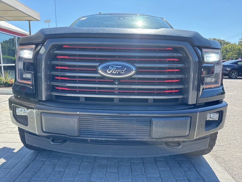 2017 Ford F-150 Lariat photo 3