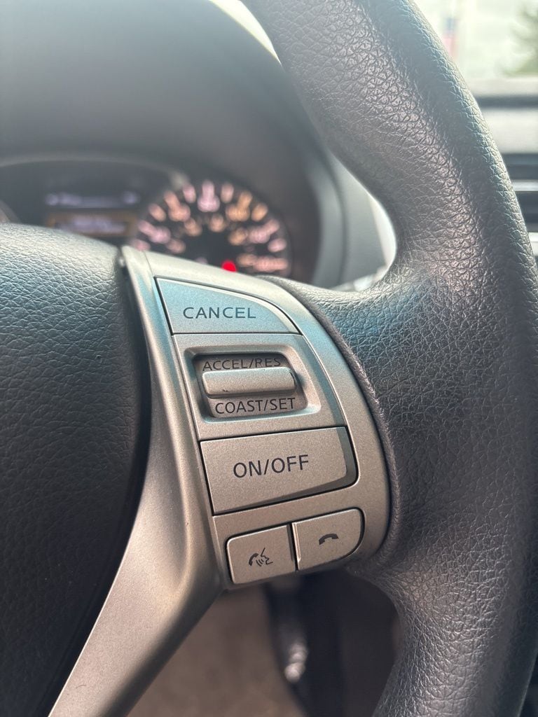 2013 Nissan Altima Sedan S - Photo 14