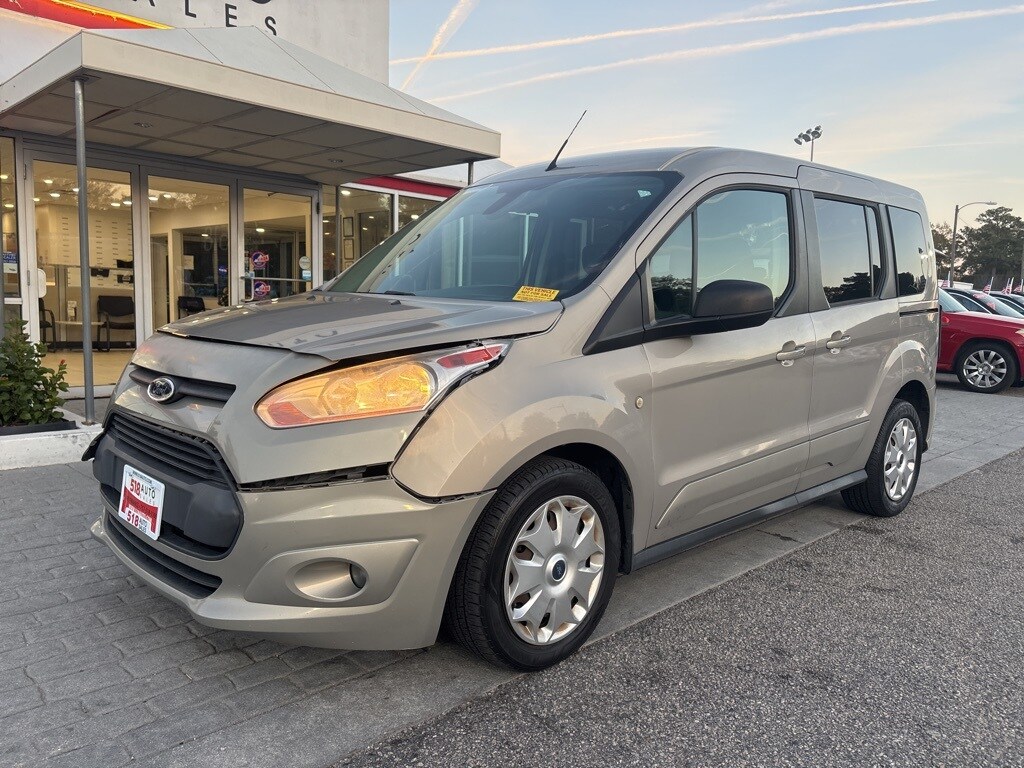 2016 Ford Transit Connect XLT Wagon photo 2