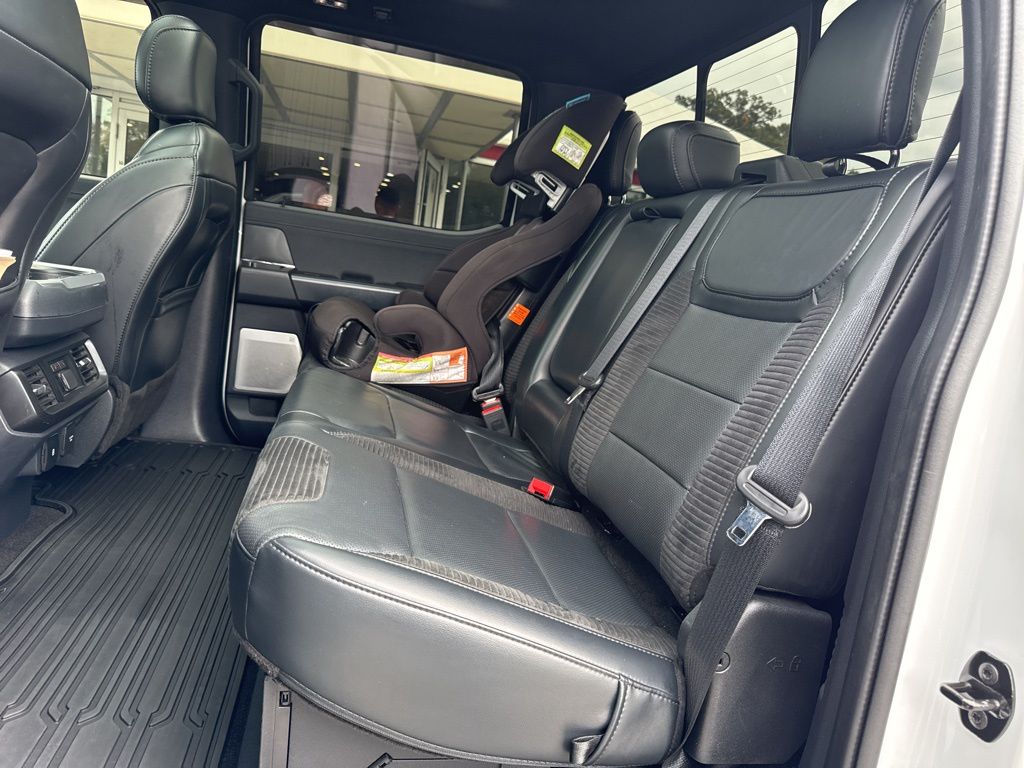 2022 Ford F-150 Raptor - Photo 31
