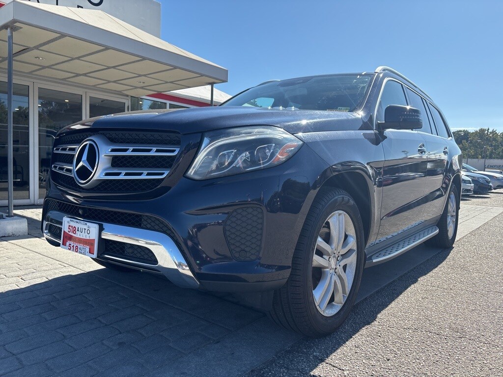 2017 Mercedes Benz GLS 450 4MATIC photo 3