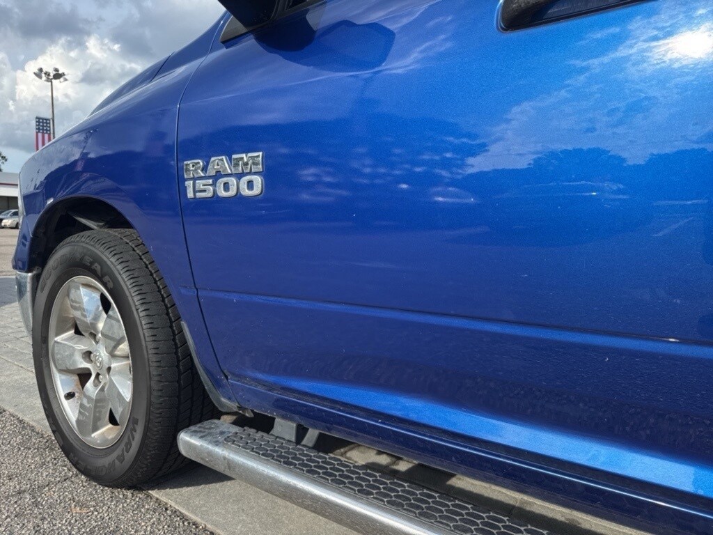 2016 Ram 1500 Big Horn photo 4