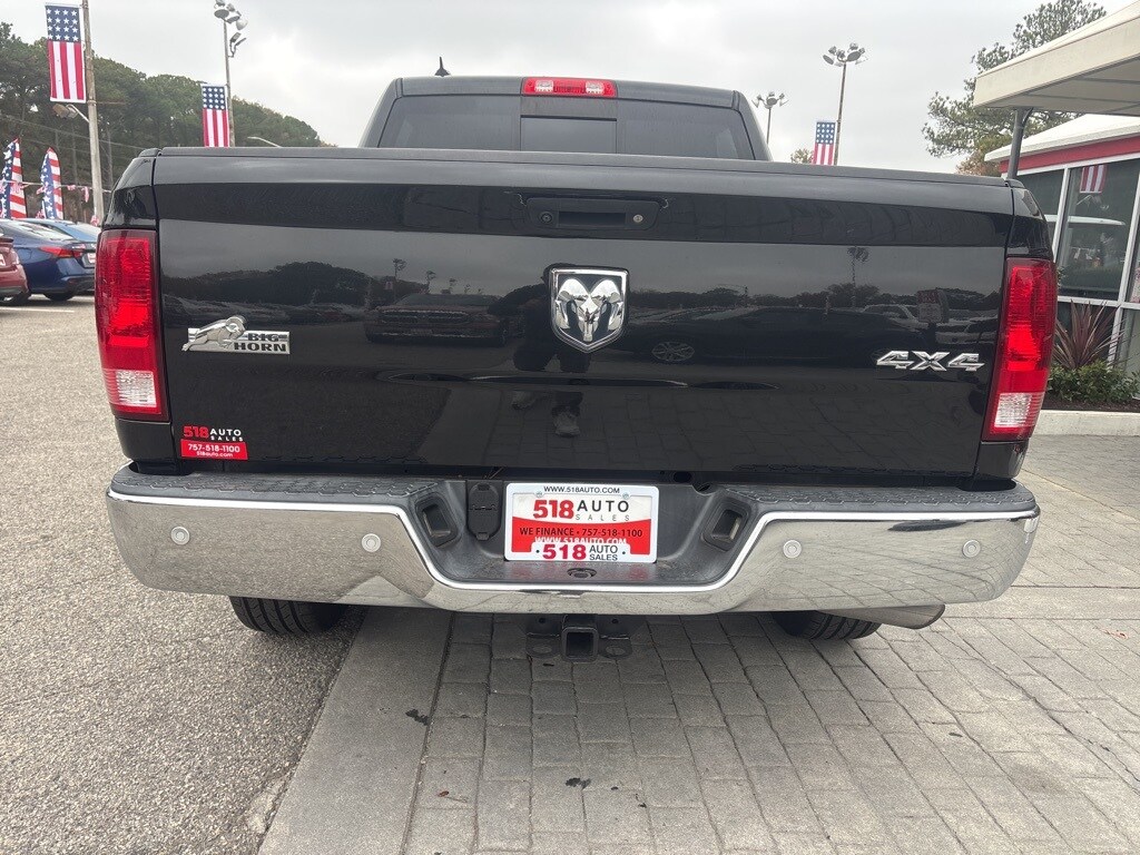 2017 Ram 1500 Big Horn photo 3