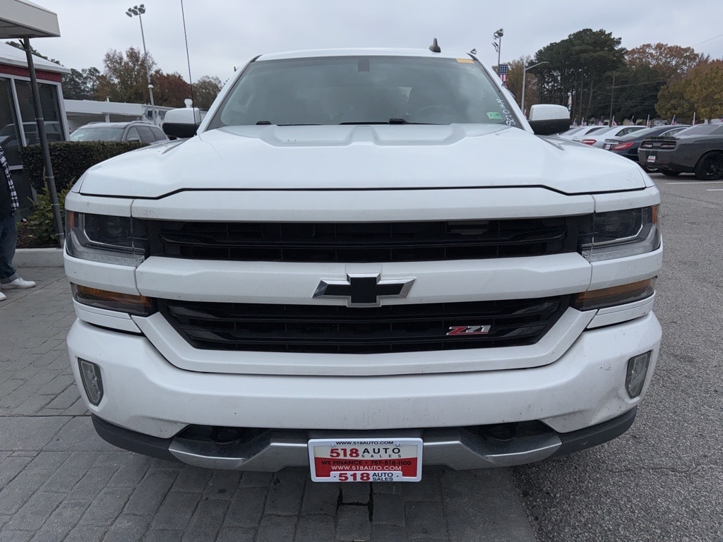 Used 2018 Chevrolet Silverado 1500 LT Truck Crew Cab