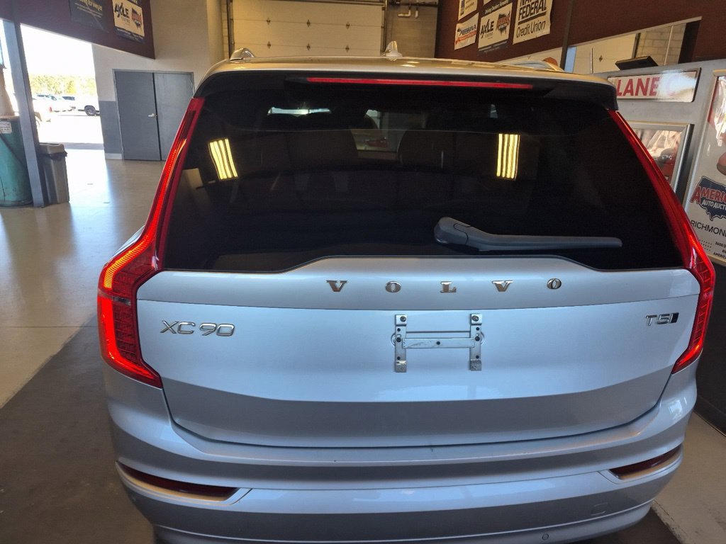 Used 2022 Volvo XC90 T5 AWD Momentum 7 Seater SUV