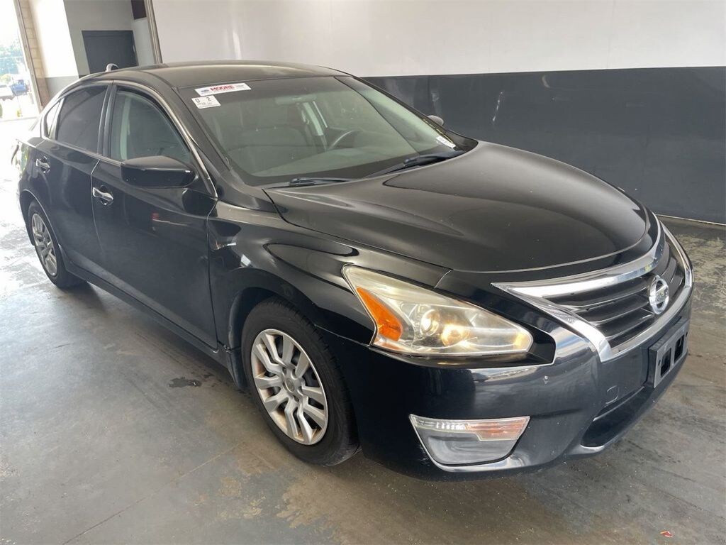 Used 2015 Nissan Altima 2.5 S Sedan