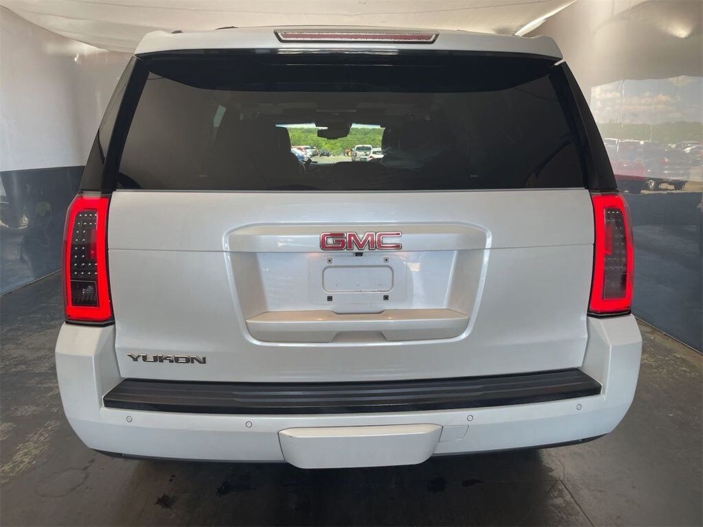 Used 2016 GMC Yukon SLT SUV