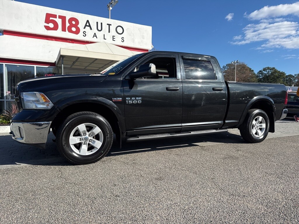 2016 Ram 1500 SLT Outdoorsman photo 2