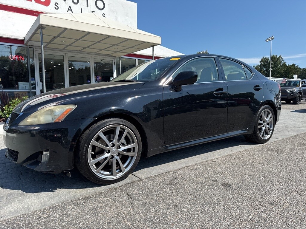 2008 Lexus IS 250 photo 2
