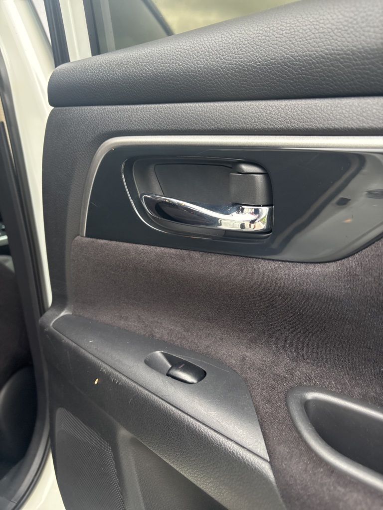 2013 Nissan Altima Sedan S - Photo 31
