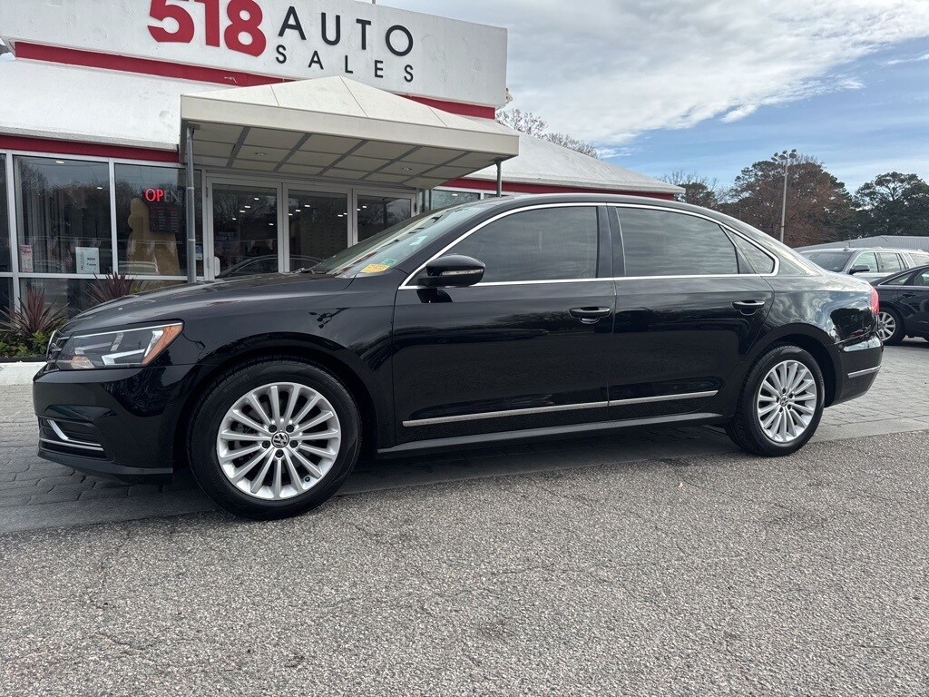 2016 Volkswagen Passat TDI SE photo 2