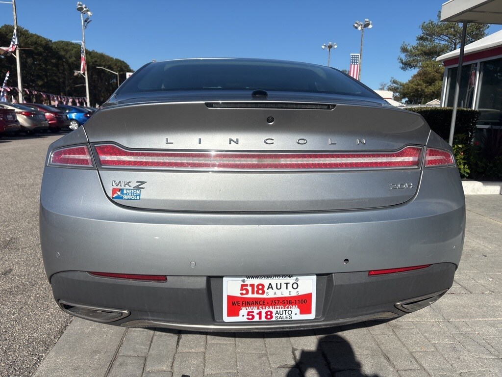 2020 Lincoln MKZ Hybrid Reserve photo 4