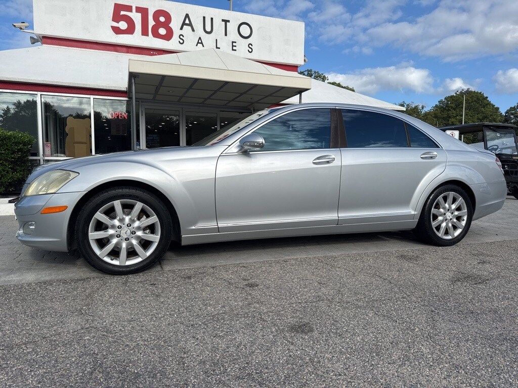 2007 Mercedes Benz S 550 photo 2