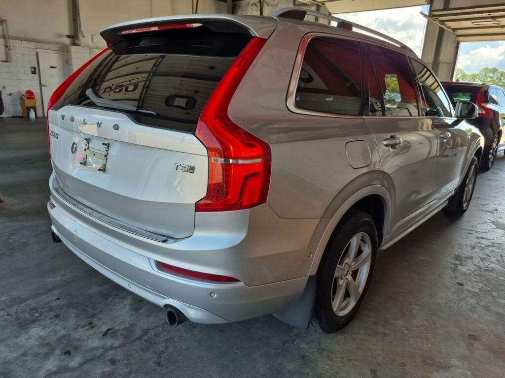 Used 2018 Volvo XC90 T5 AWD Momentum SUV