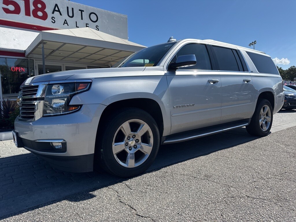2016 Chevrolet Suburban LTZ photo 2