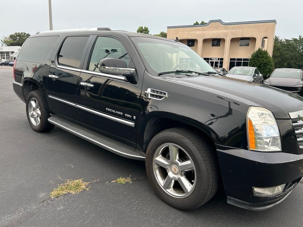 Used 2007 CADILLAC ESCALADE ESV Base SUV