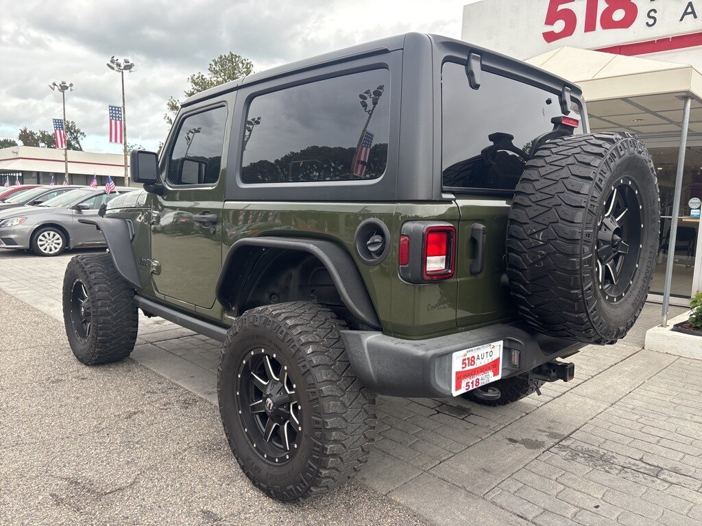 2021 Jeep Wrangler Willys photo 4