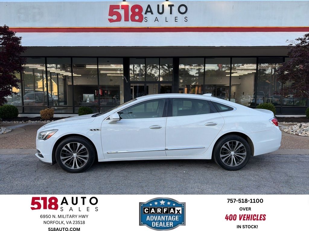 2017 Buick LaCrosse Preferred's photo