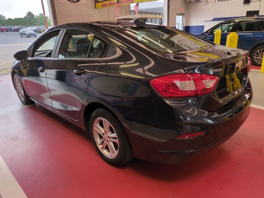 Used 2016 Chevrolet Cruze LT Auto Sedan