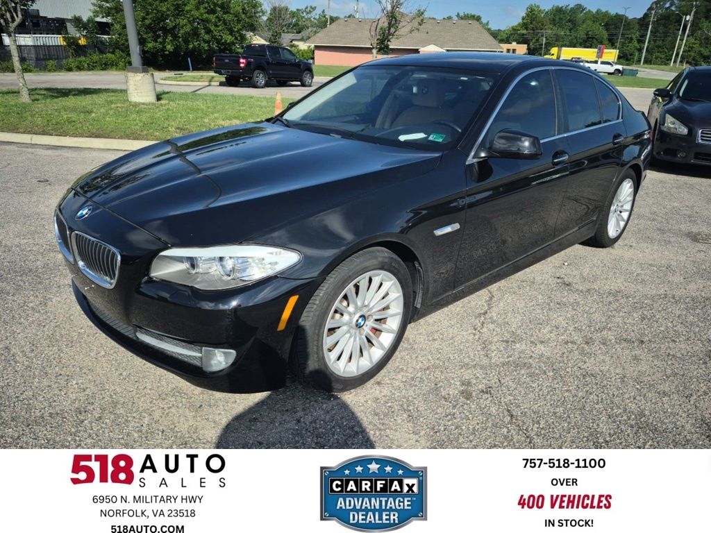 2011 BMW 5 Series 535i Sedan's photo