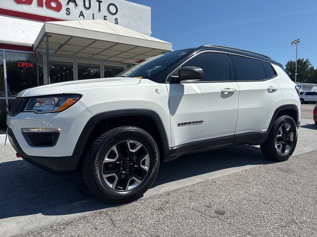 2017 Jeep Compass Trailhawk photo 2