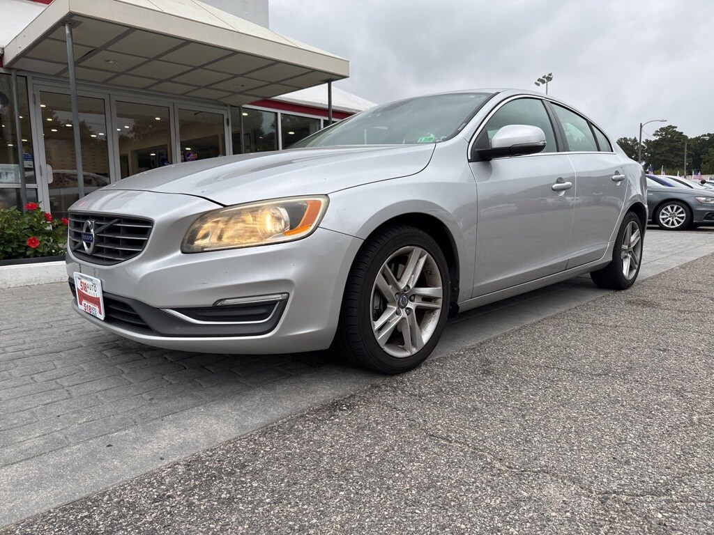 2014 Volvo S60 T5 photo 2