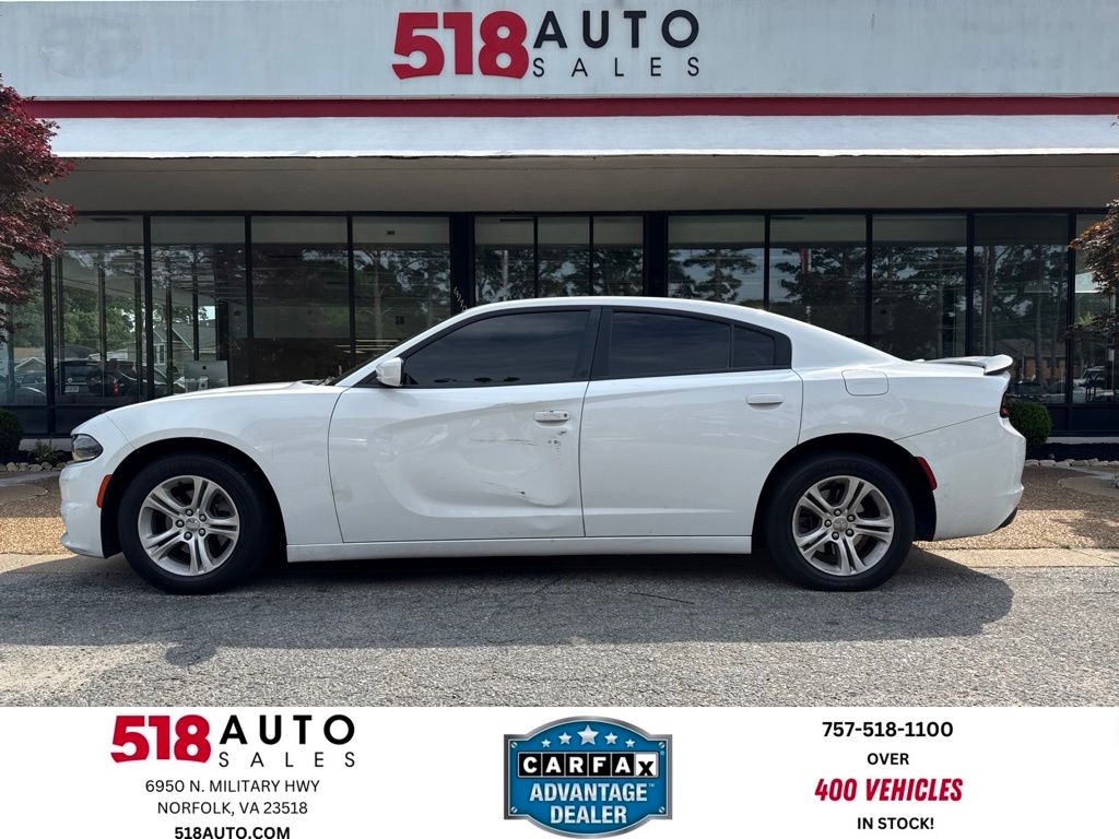 2018 Dodge Charger SXT's photo